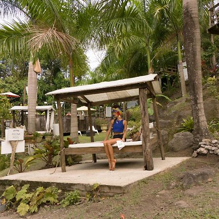 カボ・ロホ Hacienda Tres Casitasゲストハウス エクステリア 写真