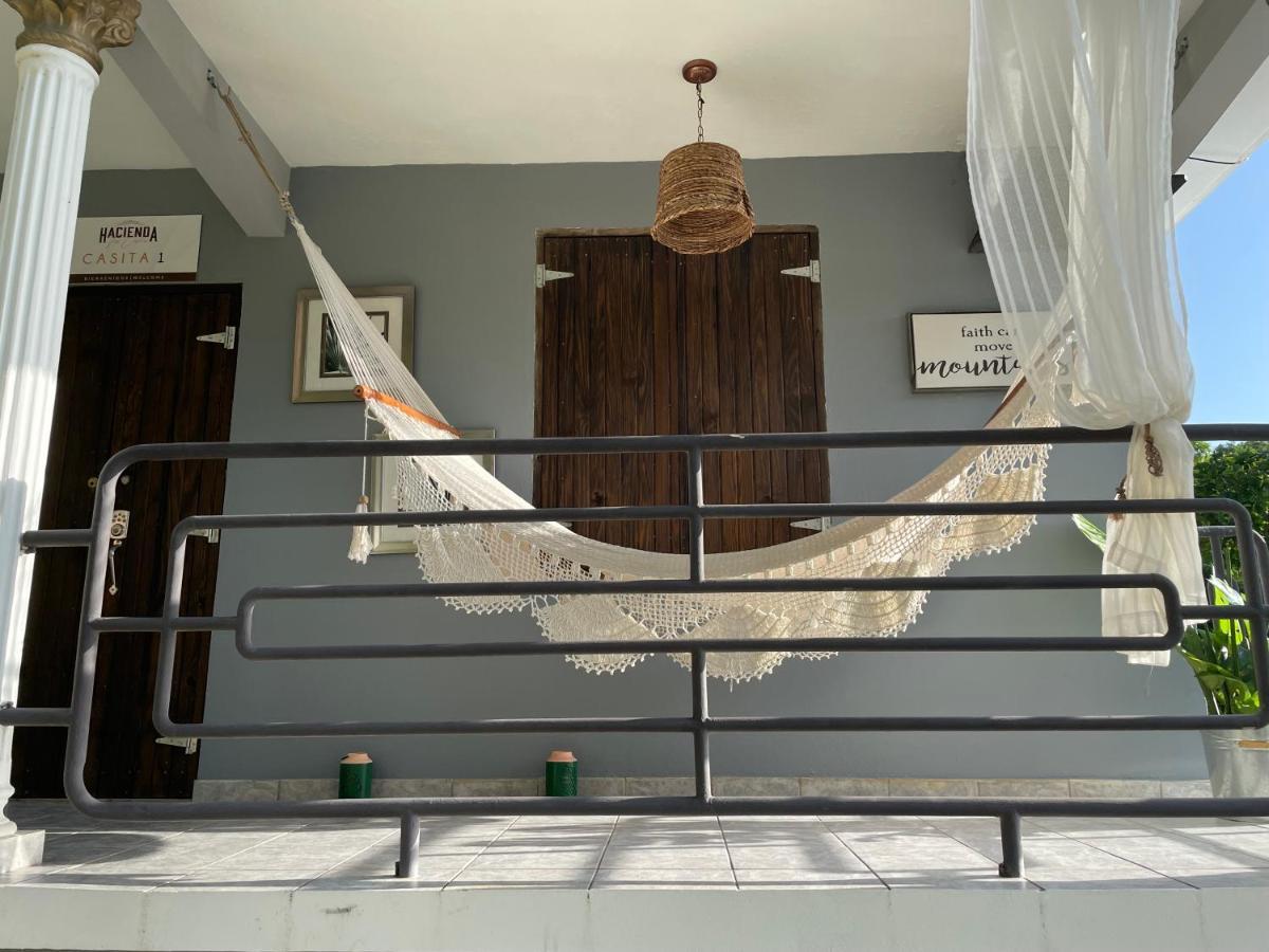 カボ・ロホ Hacienda Tres Casitasゲストハウス エクステリア 写真
